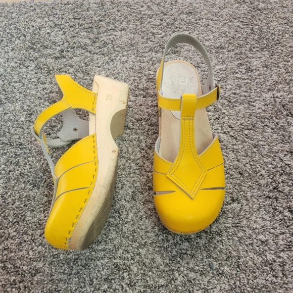 Yellow Women's Shoes - Picture 10 of 13